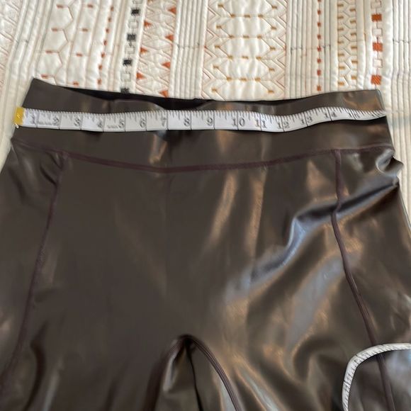 Vegan leather pants size large - Picture 5 of 6